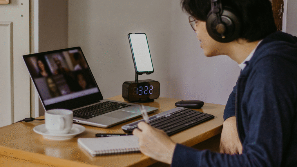 how online energy healing works on aura and chakras